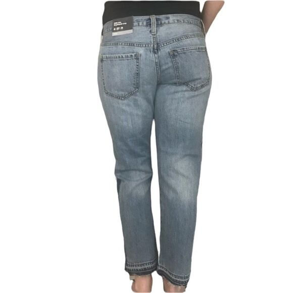 Mossimo mid rise boyfriend crop stretch 2 and 4 - Picture 2 of 7